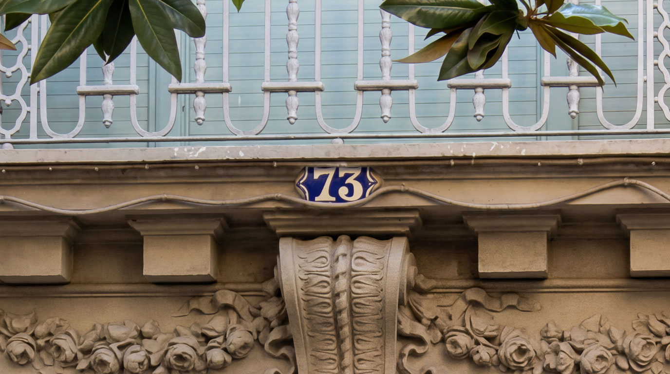 Number 73 on Gran de Gracia, Barcelona
